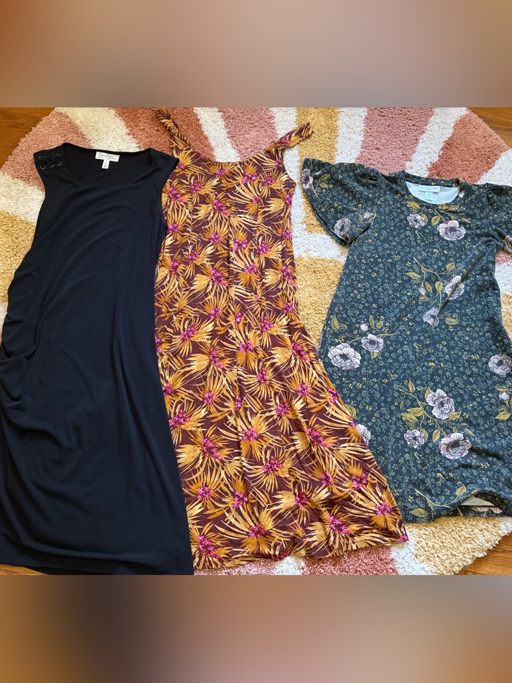 3 spring summer fall maternity dresses lot of 3 size small motherhood VGUC